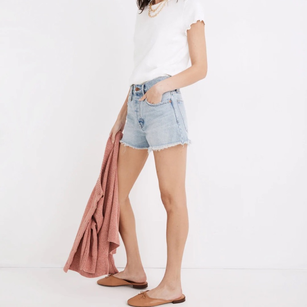 NWOT Madewell Relaxed Denim Shorts. Size 26 - Picture 2 of 13
